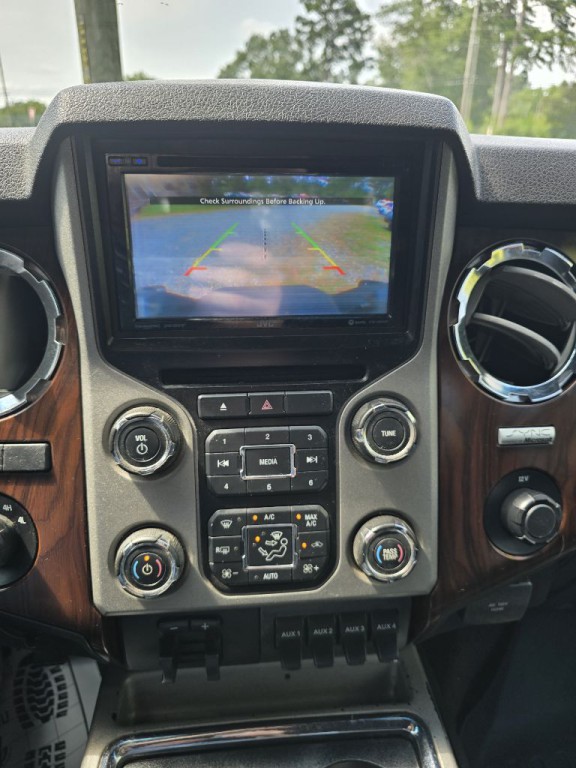 2013 Ford F-250 Image 11