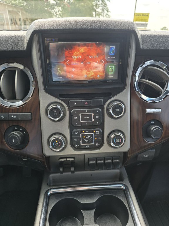 2013 Ford F-250 Image 12