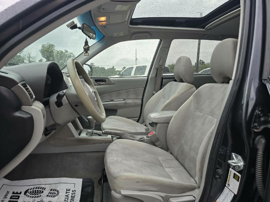 2009 Subaru Forester Image 13