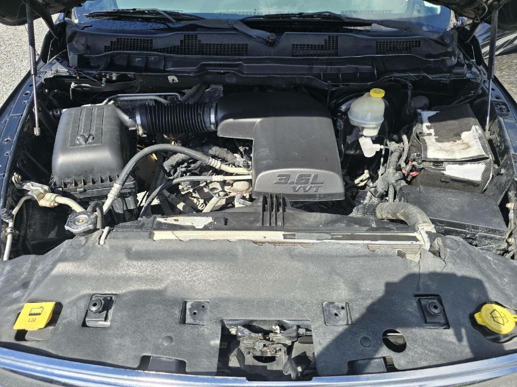 2014 RAM 1500 Image 10