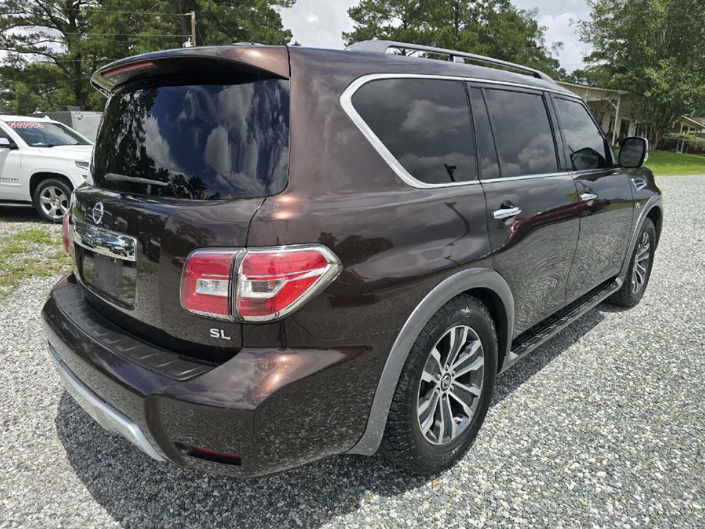 2017 Nissan Armada Image 5