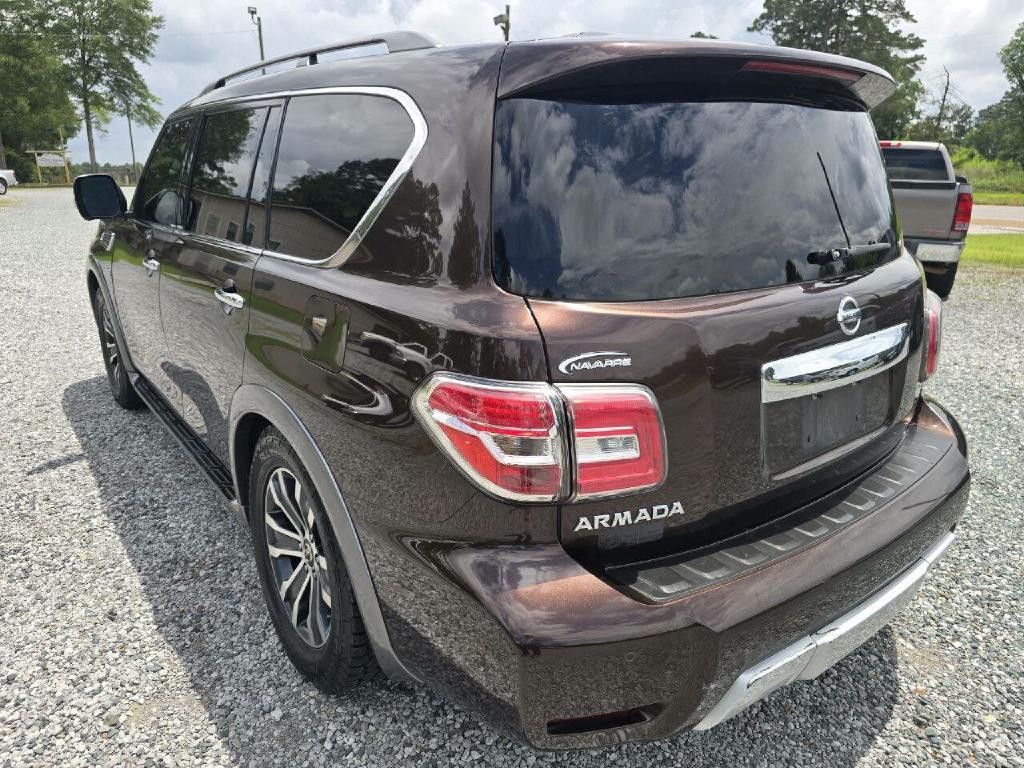 2017 Nissan Armada Image 7