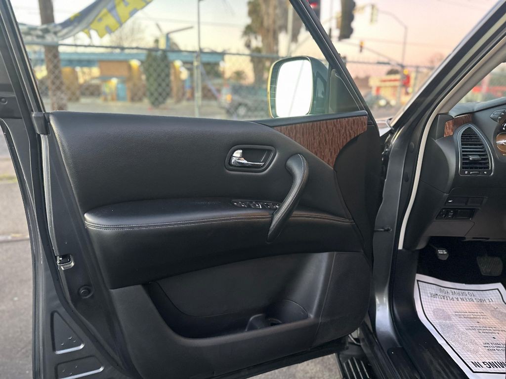 2018 Nissan Armada Image 14