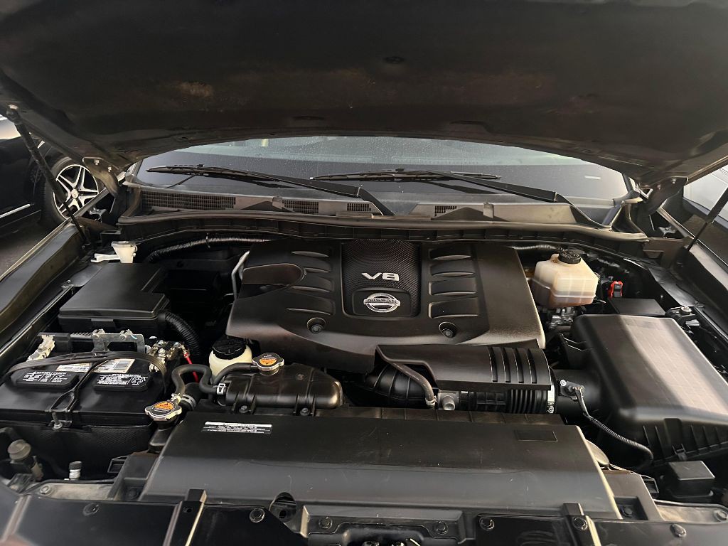 2018 Nissan Armada Image 31