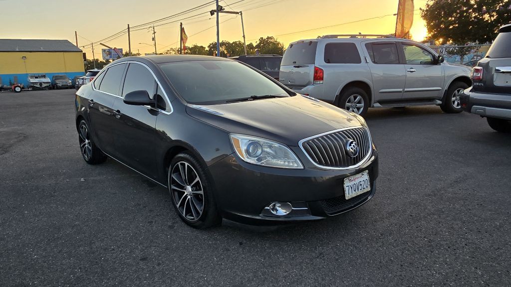 2016 Buick Verano Image 2