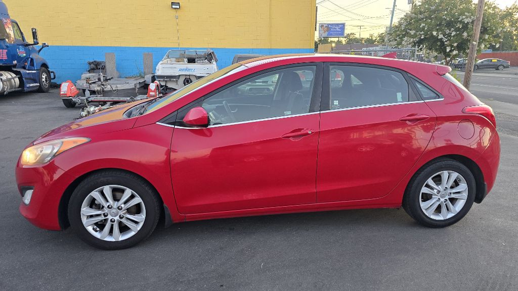 2013 Hyundai Elantra Image 7