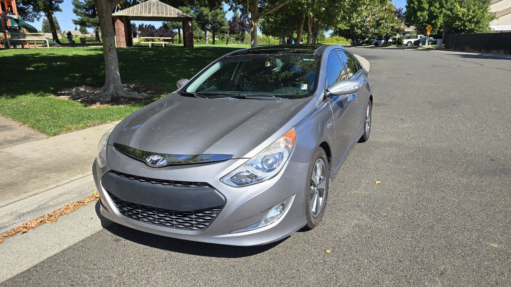 2012 Hyundai Sonata Image 4