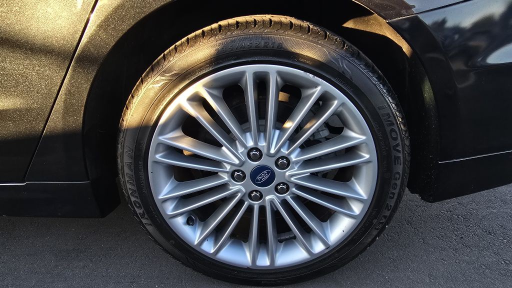 2013 Ford Fusion Image 19