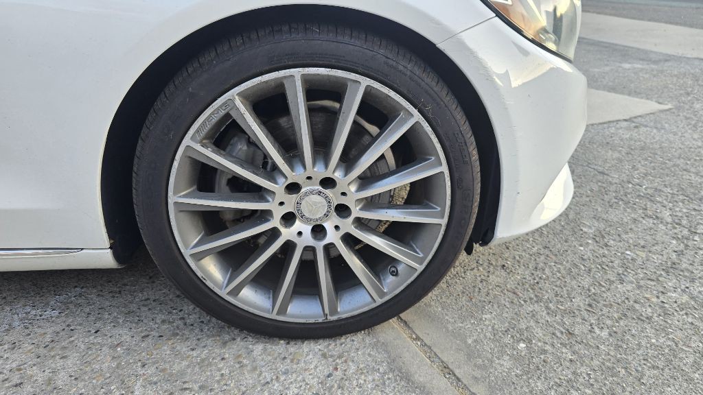 2015 Mercedes-Benz C-Class Image 19