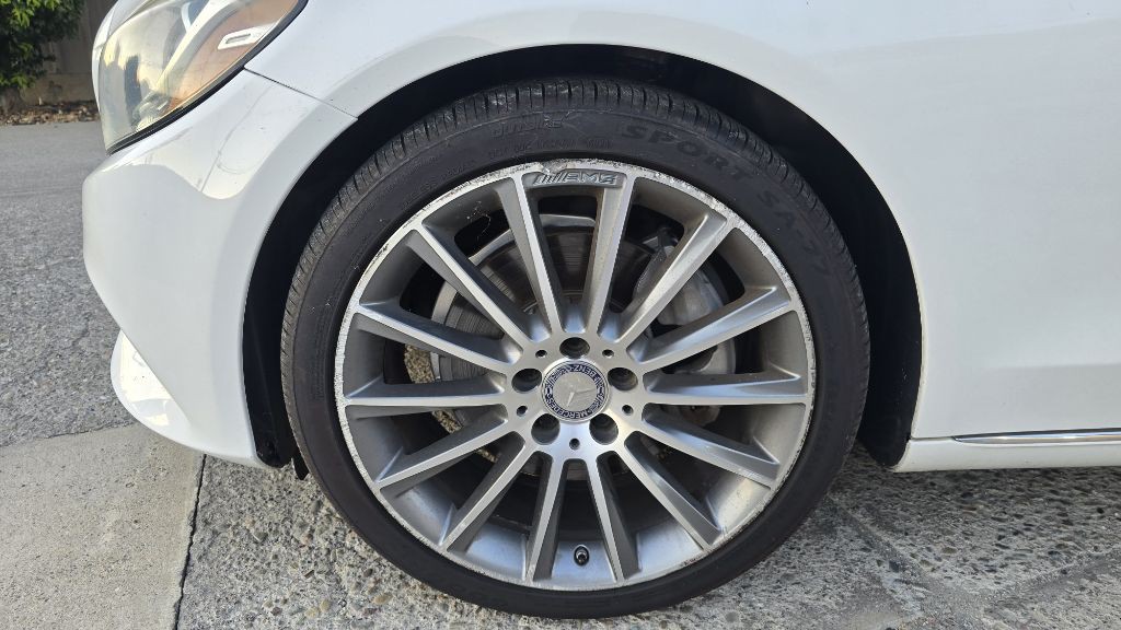 2015 Mercedes-Benz C-Class Image 20
