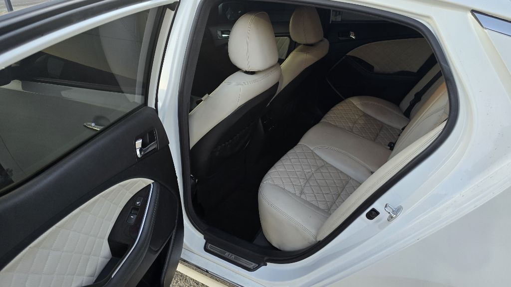 2015 Kia Optima Image 8