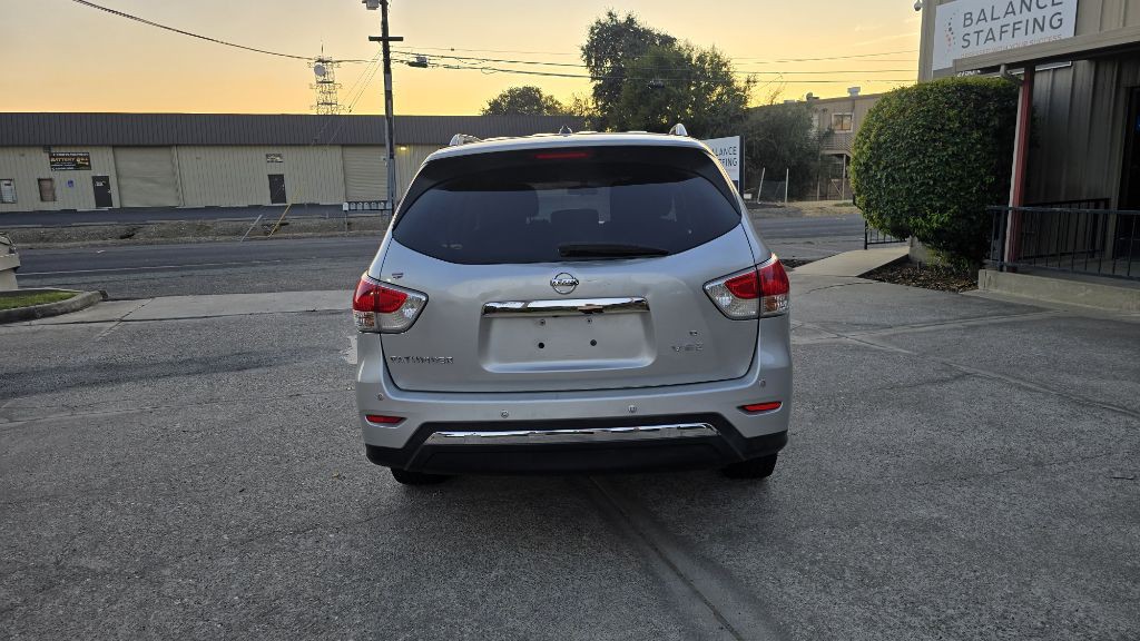 2013 Nissan Pathfinder Image 6