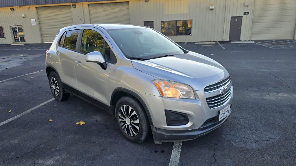 2015 Chevrolet Trax Image 2