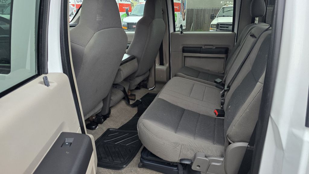 2009 Ford F-350 Image 7