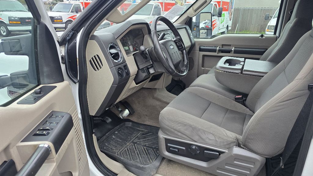 2009 Ford F-350 Image 8