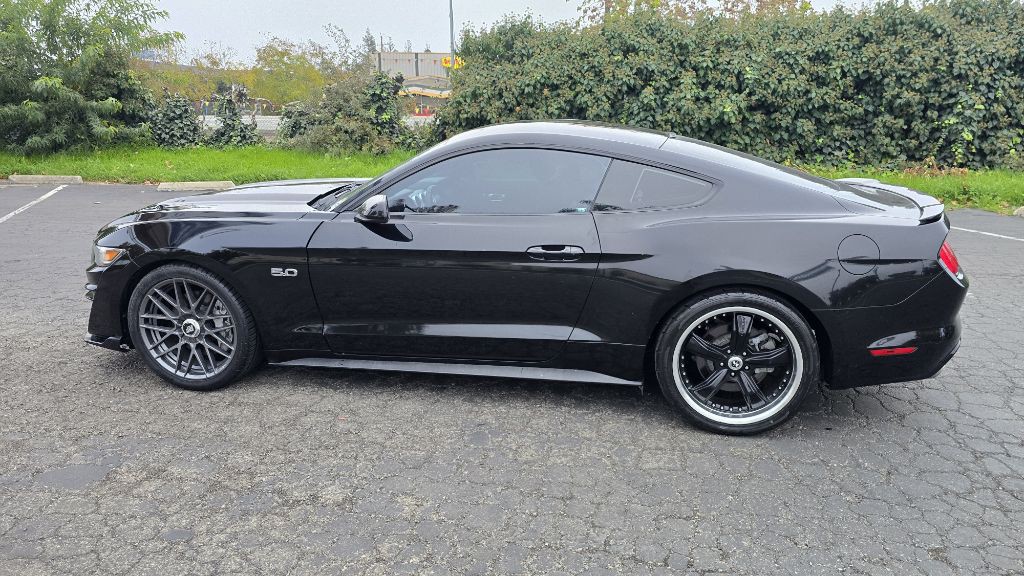 2015 Ford Mustang Image 7