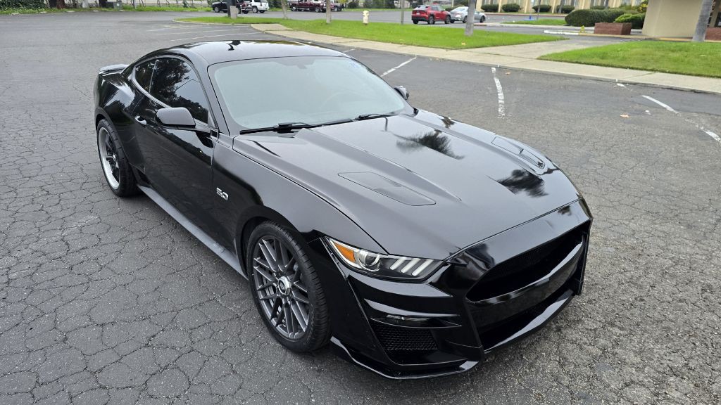 2015 Ford Mustang Image 12