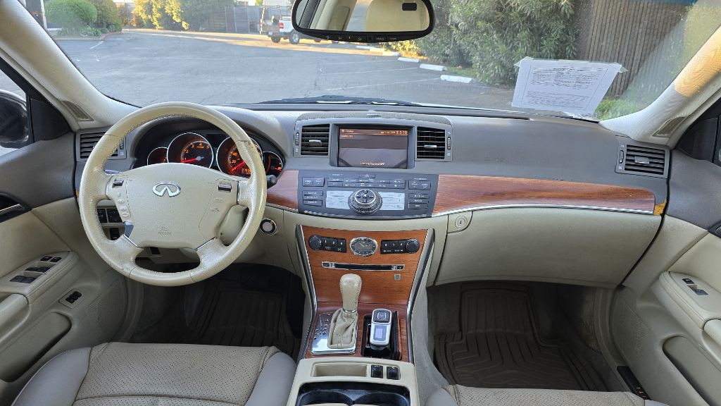 2006 INFINITI M35 Image 11