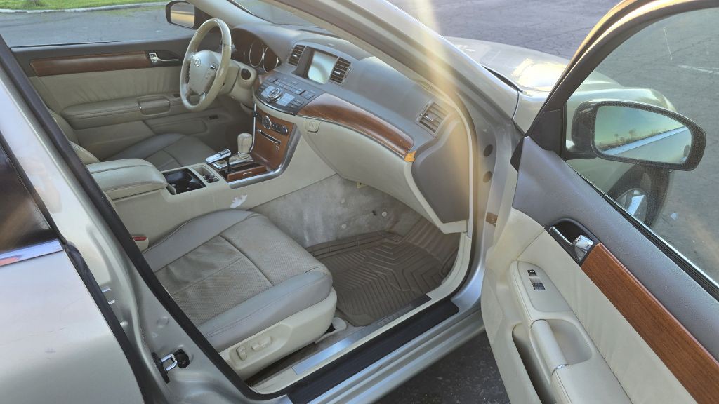 2006 INFINITI M35 Image 12