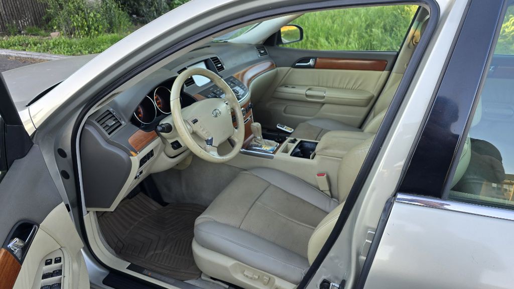 2006 INFINITI M35 Image 13