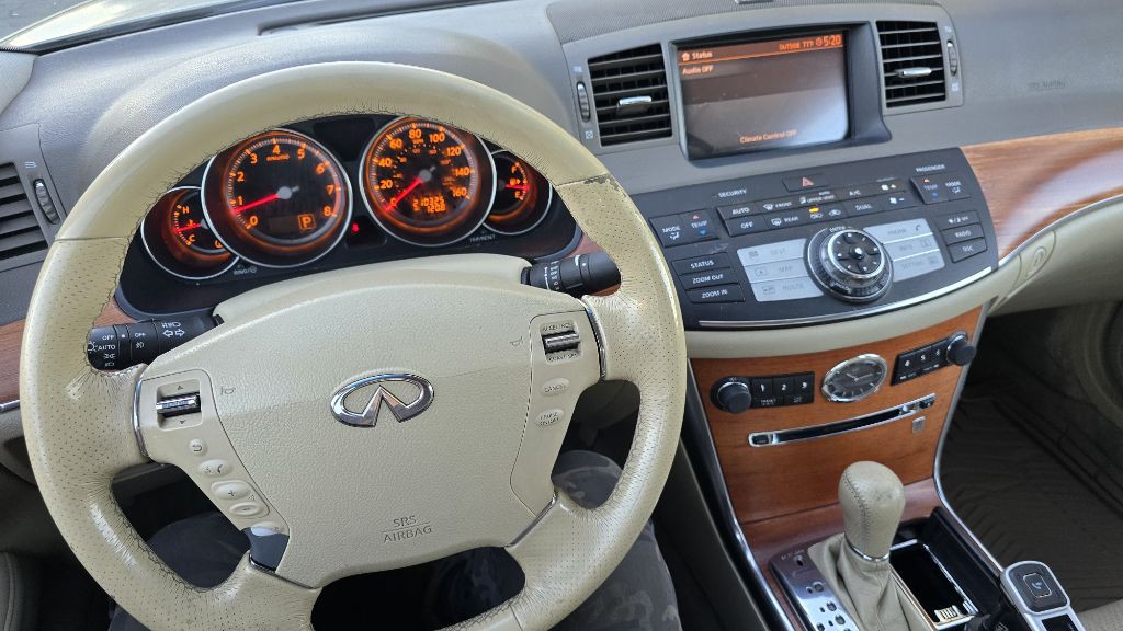 2006 INFINITI M35 Image 14
