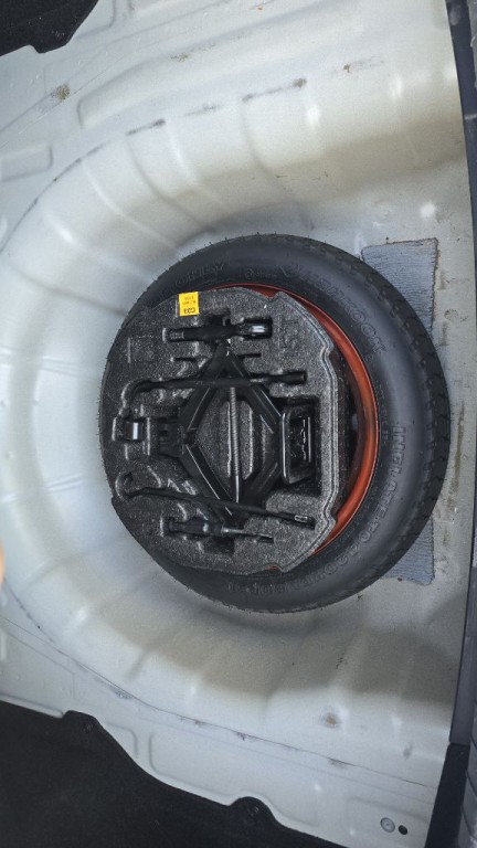 2017 Hyundai Elantra Image 20