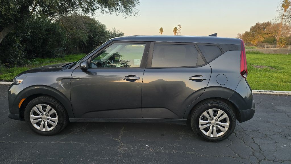2021 Kia Soul Image 5