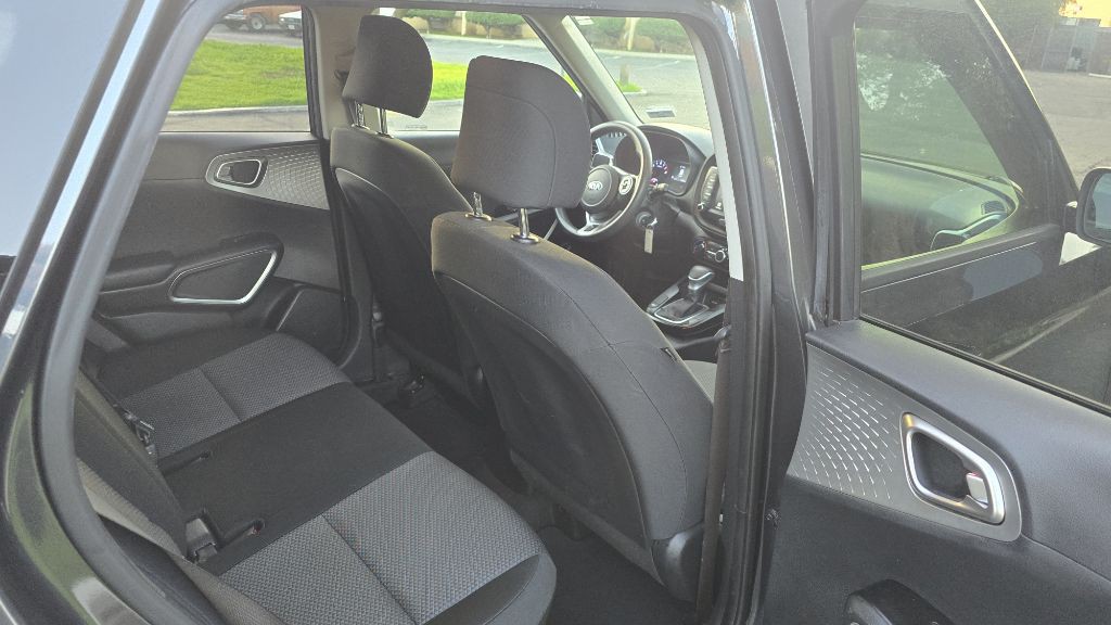 2021 Kia Soul Image 9