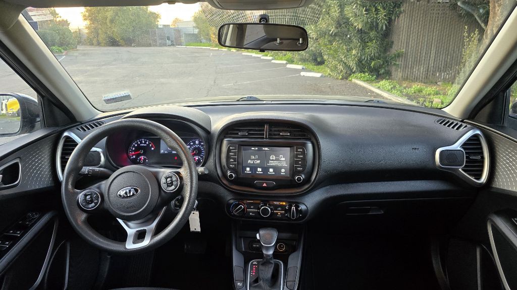 2021 Kia Soul Image 10