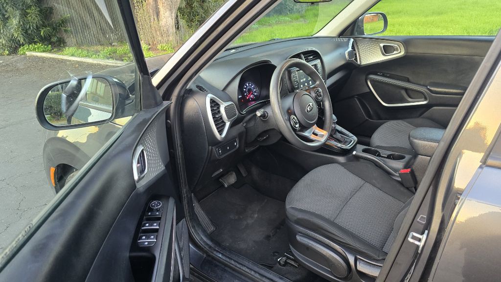 2021 Kia Soul Image 11
