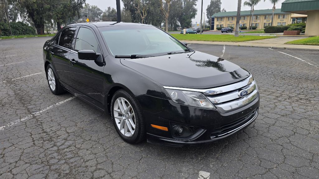 2010 Ford Fusion Image 2