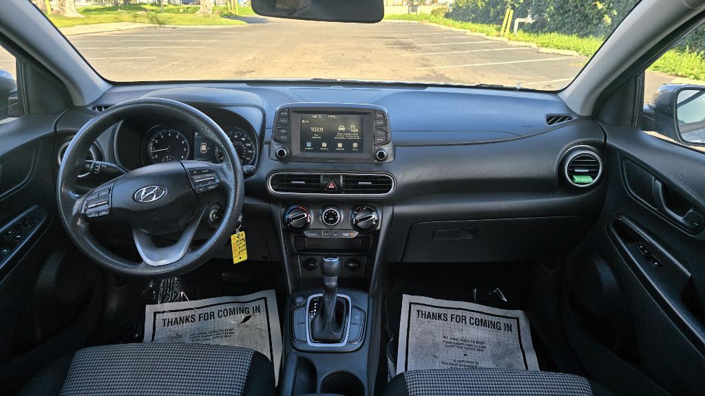2021 Hyundai Kona Image 11