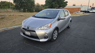 Image for 2014 Toyota Prius Three ID: 7225592