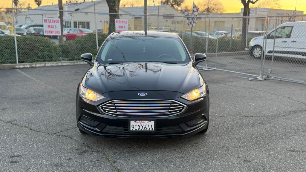 2018 Ford Fusion Image 2