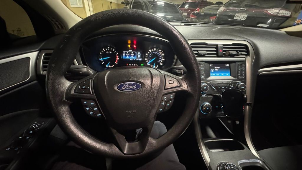 2018 Ford Fusion Image 24