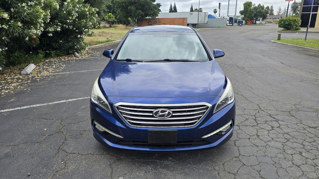 2017 Hyundai Sonata Image 2