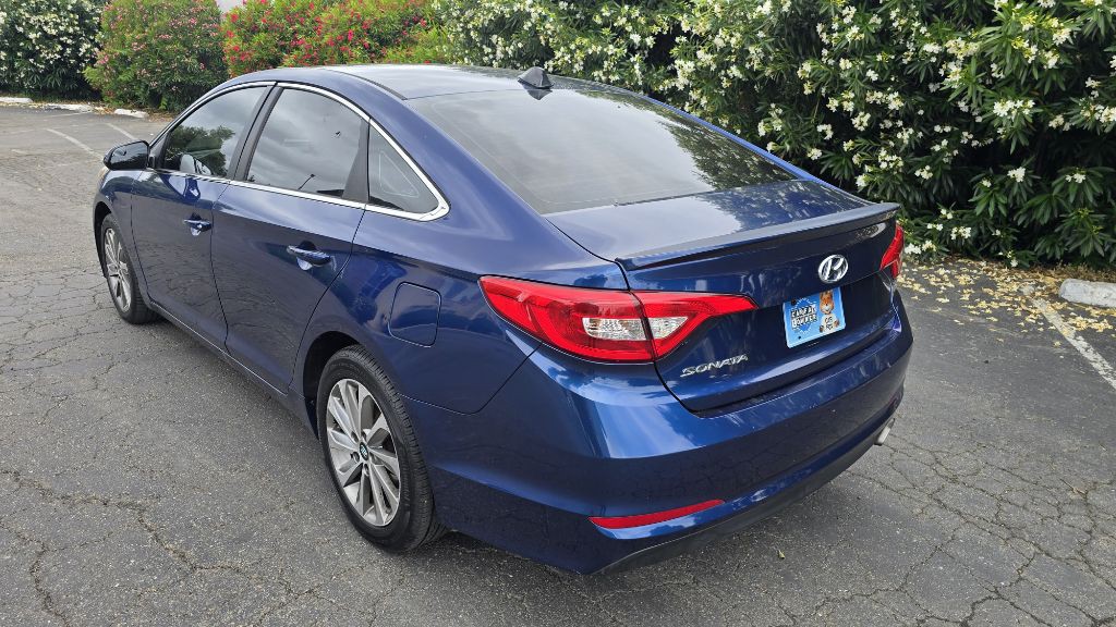 2017 Hyundai Sonata Image 8