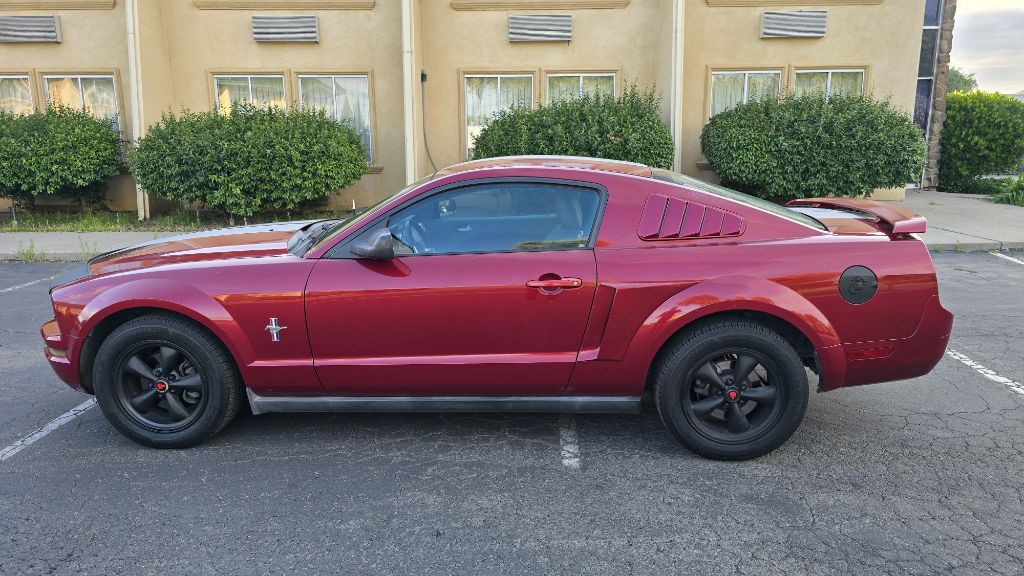 2006 Ford Mustang Image 8