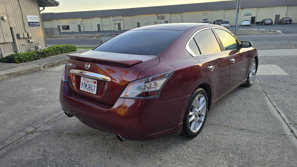 2013 Nissan Maxima Image 5