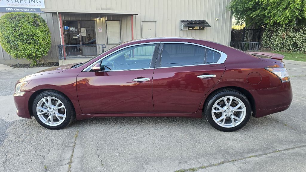 2013 Nissan Maxima Image 8
