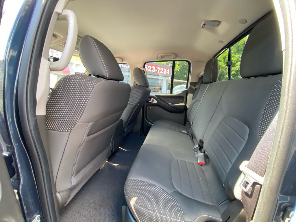 2017 Nissan Frontier Image 13