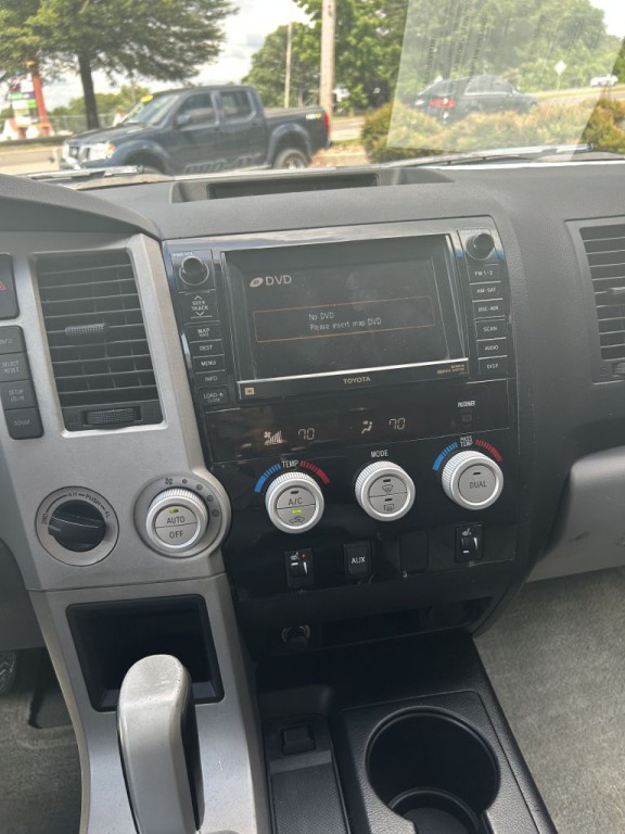 2007 Toyota Tundra Image 12
