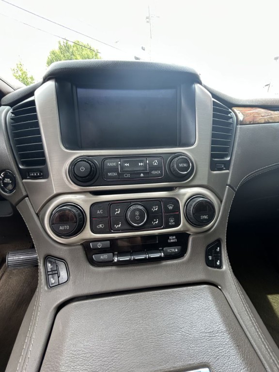 2015 GMC Yukon Image 11