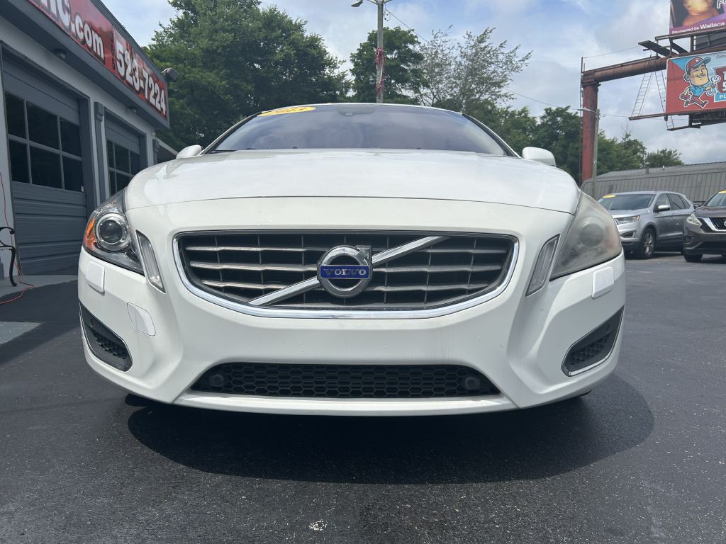 2013 Volvo S60 Image 3