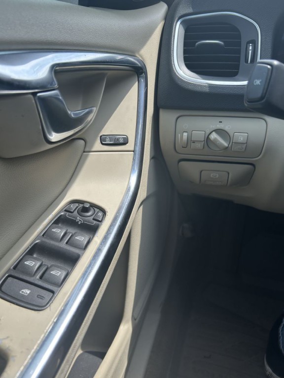 2013 Volvo S60 Image 12