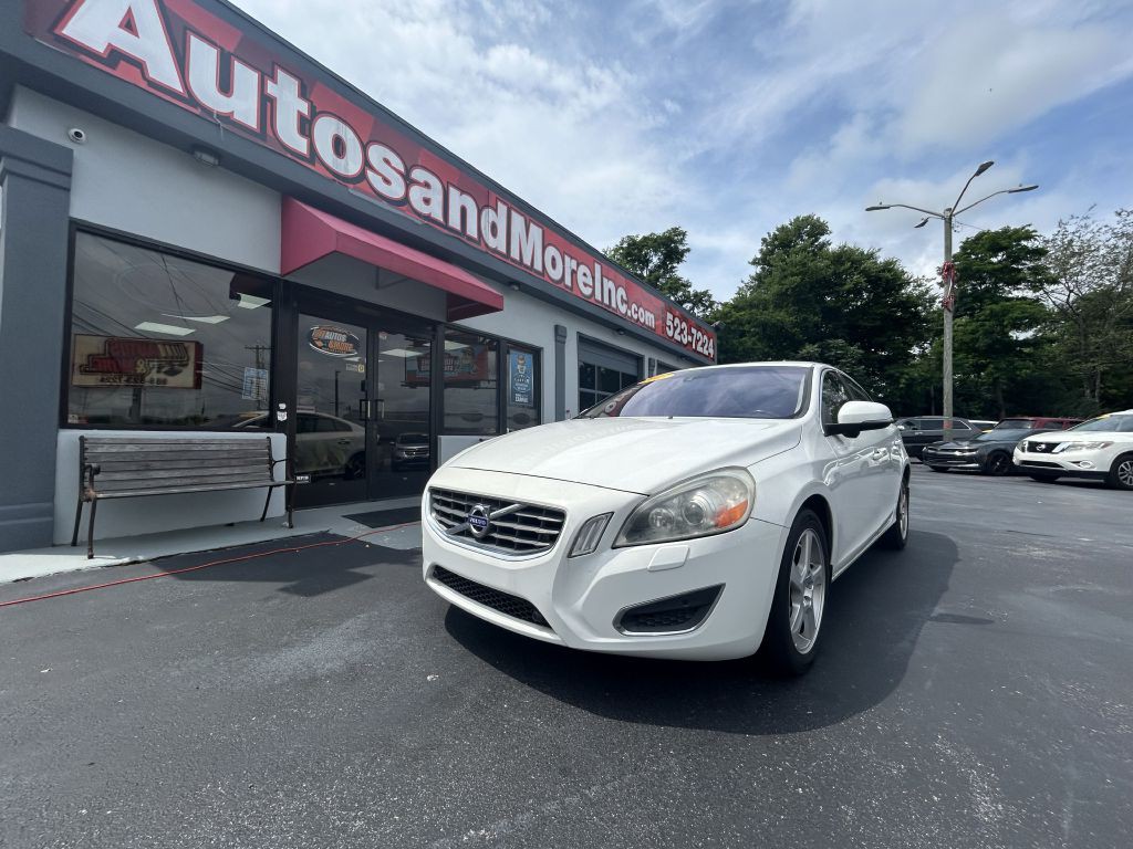 2013 Volvo S60 Image 1