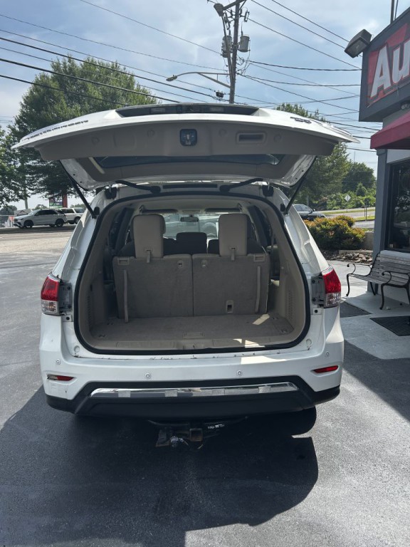 2013 Nissan Pathfinder Image 18