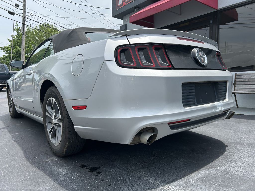 2014 Ford Mustang Image 8