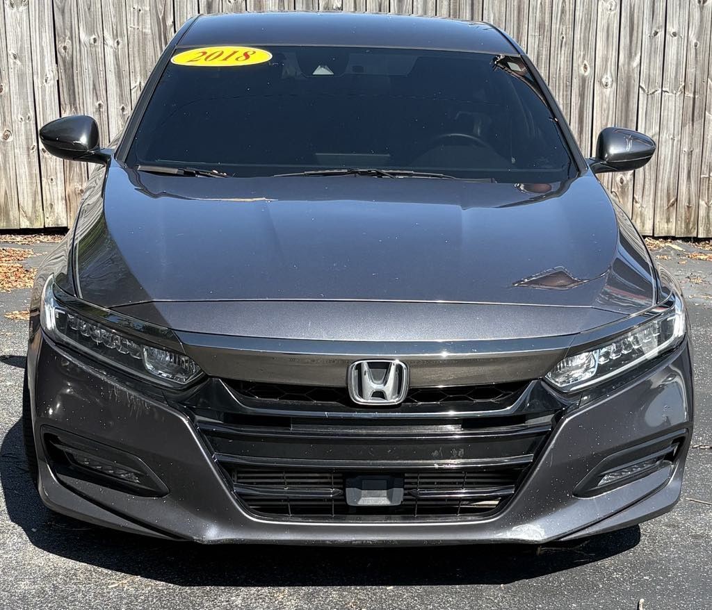 2018 Honda Accord Image 1