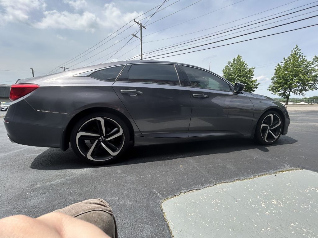 2018 Honda Accord Image 5